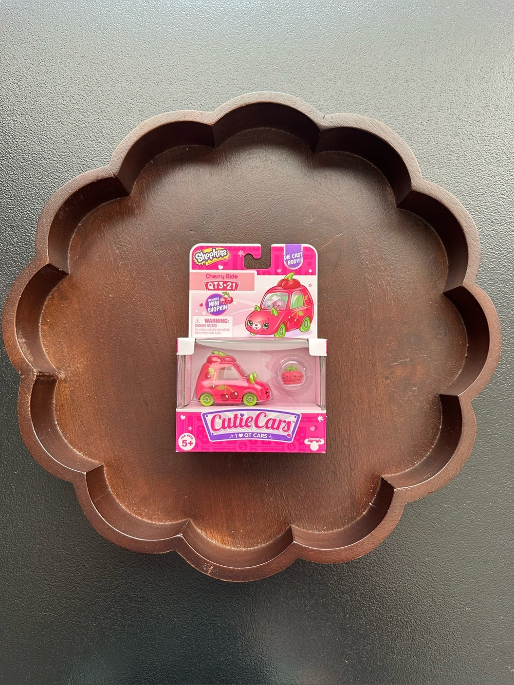 Shopkins Cutie Cars ~ Cherry Ride With Mini Shopkin QT3-21